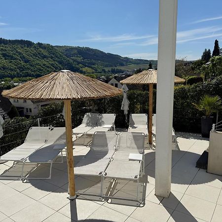 Weingut-Aparthotel Olinger Mehring (Rhineland-Palatinate) Exterior foto