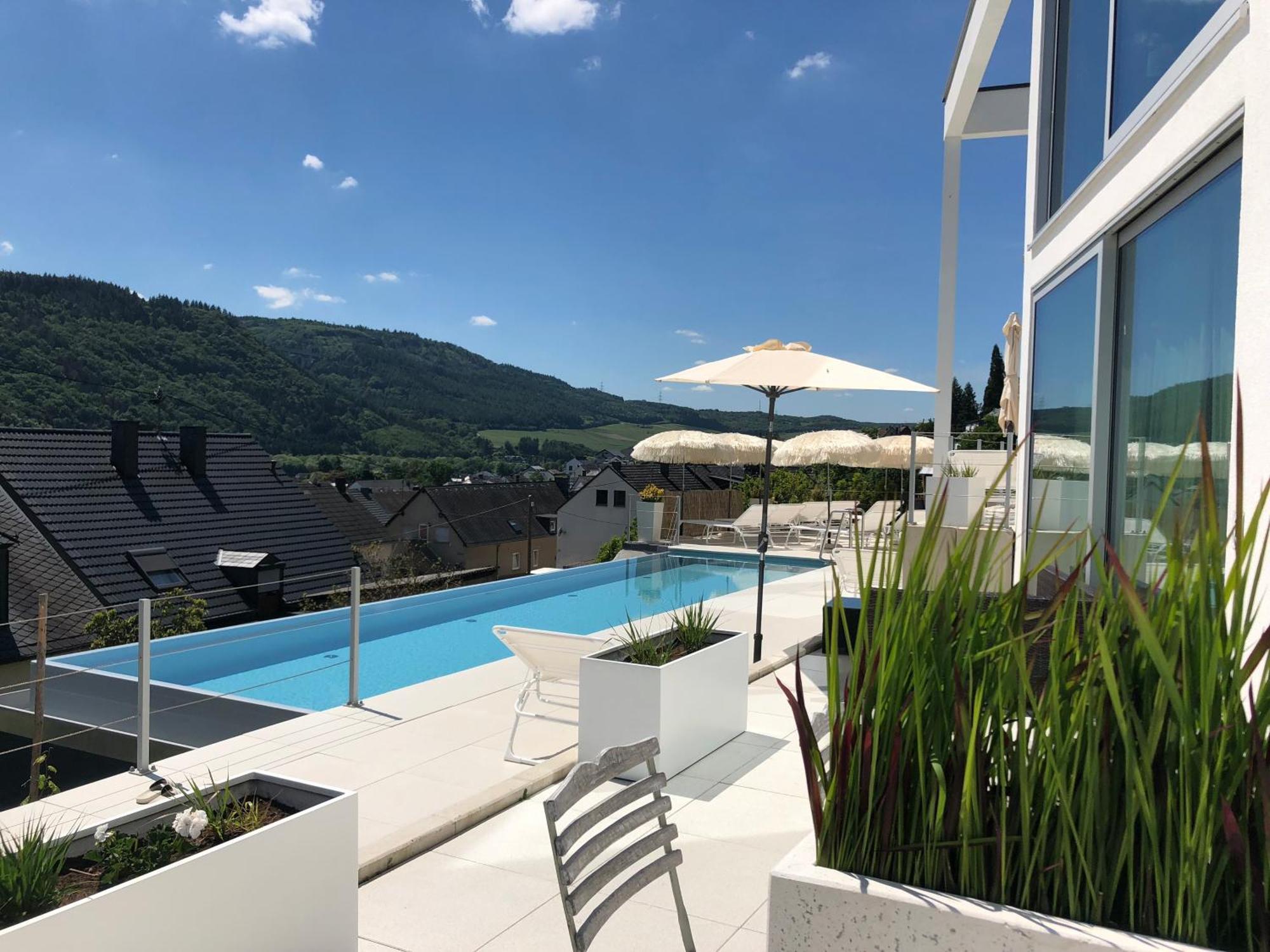 Weingut-Aparthotel Olinger Mehring (Rhineland-Palatinate) Exterior foto