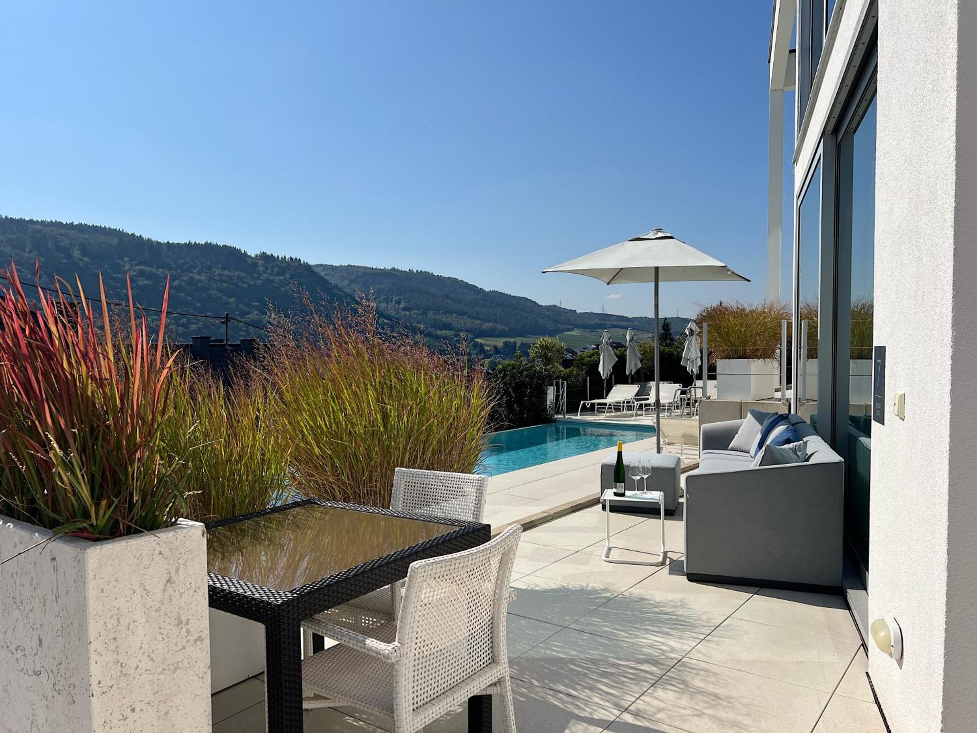 Weingut-Aparthotel Olinger Mehring (Rhineland-Palatinate) Exterior foto