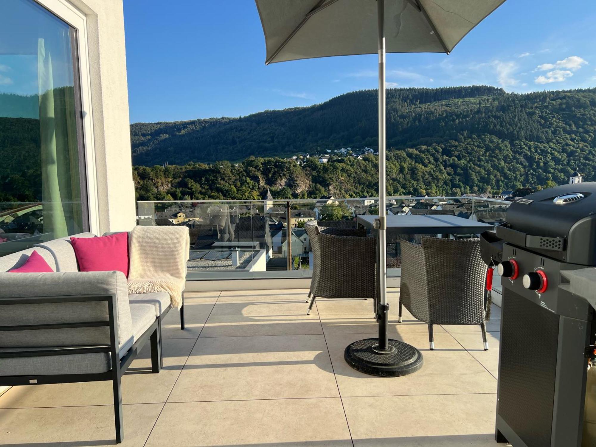 Weingut-Aparthotel Olinger Mehring (Rhineland-Palatinate) Exterior foto